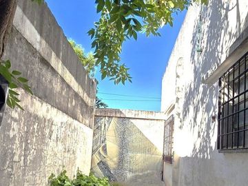 Casa 4 amb/Jardín/cocheras. Única! Caseros