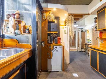 VENTA SEMIPISO 4 AMB  COCHERA EXCELENTE UBICACION