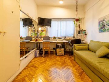 VENTA SEMIPISO 4 AMB  COCHERA EXCELENTE UBICACION