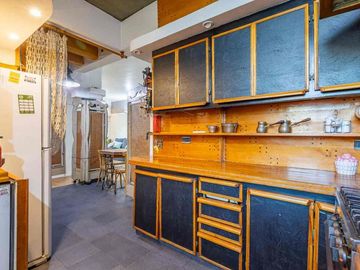 VENTA SEMIPISO 4 AMB  COCHERA EXCELENTE UBICACION