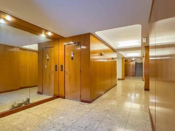 VENTA SEMIPISO 4 AMB  COCHERA EXCELENTE UBICACION