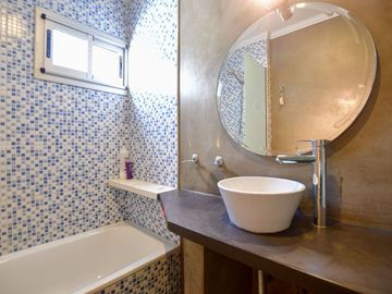 Casa 2 dormi c/ lavadero cochera jardin