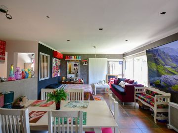 Casa 2 dormi c/ lavadero cochera jardin