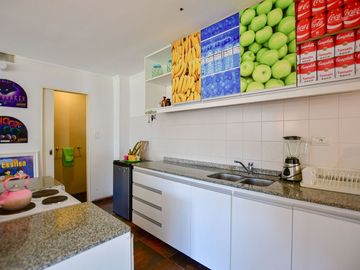 Casa 2 dormi c/ lavadero cochera jardin