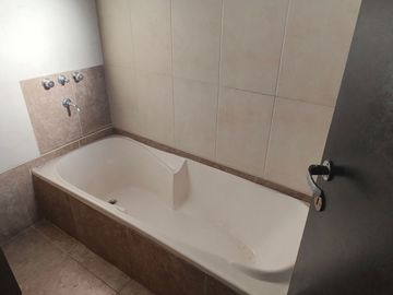 PH 4 AMBIENTES EN VENTA VILLA LURO TERRAZA PROPIA