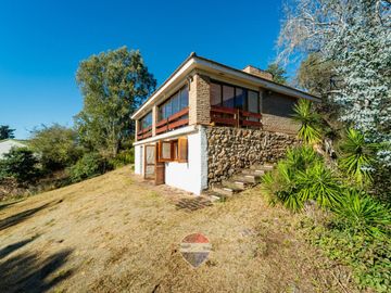 VENTA CASA+ DPTO+ PILETA VILLA PARQUE SIQUIMAN CBA