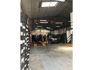 Se alquila galera en vía comercial principal. [AA]