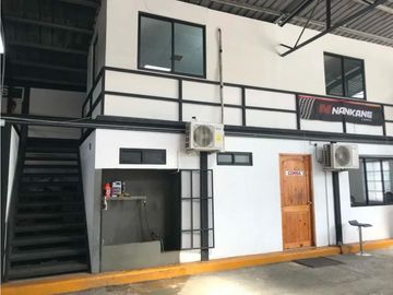 Se alquila galera en vía comercial principal. [AA]