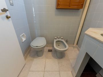 VENTA HERMOSO DEPARTAMENTO 4 AMB. CONGRESO