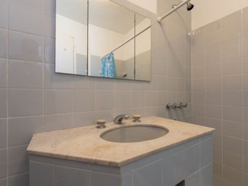 VENTA HERMOSO DEPARTAMENTO 4 AMB. CONGRESO