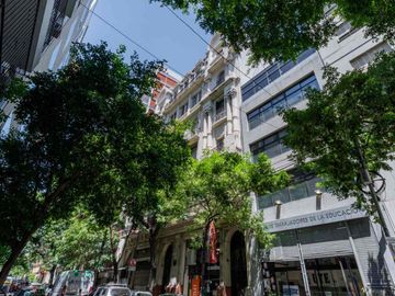 VENTA HERMOSO DEPARTAMENTO 4 AMB. CONGRESO
