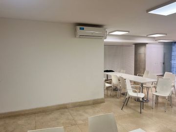 Venta Monoambiente Divisible frente balcon