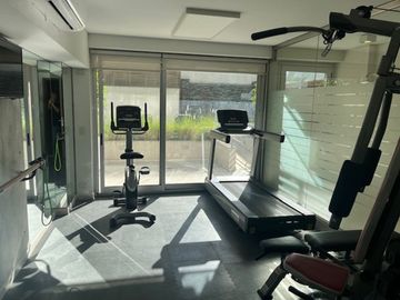 Venta Monoambiente Divisible frente balcon