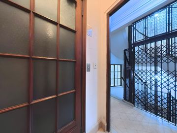 Venta 5 ambientes de categoría edificio histórico