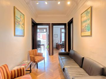 Venta 5 ambientes de categoría edificio histórico