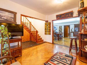 CASA 5 AMBIENTES EN VENTA EN CASEROS OPORTUNIDAD