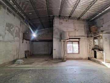 VENTA BLOQUE GALPON +LOCALES+VIVIENDA MERLO