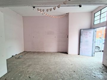 VENTA BLOQUE GALPON +LOCALES+VIVIENDA MERLO