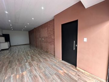 ALQUILER LOCAL COMERCIAL  PABLO PODESTA 110 MTS 2