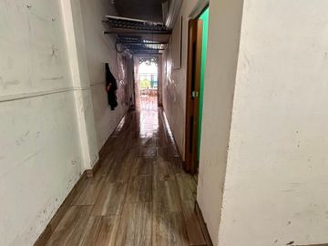 ALQUILER LOCAL COMERCIAL PABLO PODESTA 55 M2