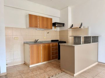 LUMINOSO DEPTO 2 AMB/45 M2/PILETA/BALCON/APTO PROF