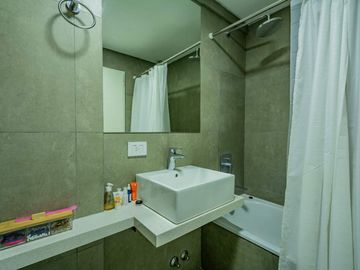 DEPTO 2 AMB AV.DIRECTORIO-3ro AL FRENTE-AMENITIES