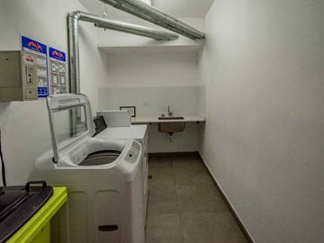 DEPTO 2 AMB AV.DIRECTORIO-3ro AL FRENTE-AMENITIES