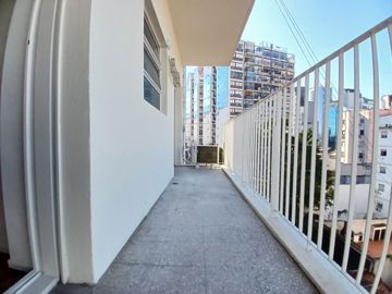EN VENTA DOS AMBIENTES CON COCHERA PLENO PALERMO!!