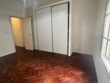 Venta Monoambiente dividido - FLORES