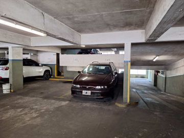COCHERA EN VENTA TECHADA BELGRANO AMENABAR 1500