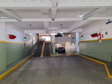 COCHERA EN VENTA TECHADA BELGRANO AMENABAR 1500