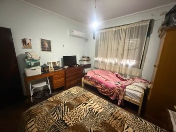 CASA EN VENTA 3 AMBIENTES - CASEROS