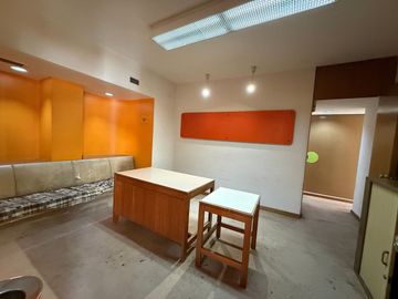 Oficina en Semipiso - Zona Obelisco- Apto Vivienda