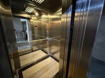 Oficina en Semipiso - Zona Obelisco- Apto Vivienda
