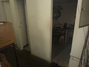 VENTA LOCAL COMERCIAL EN SAN NICOLÁS CON SÓTANO