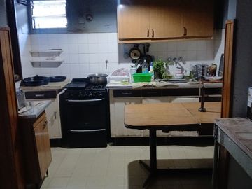 VENTA 2 CASAS INDEPENDIENTES MISMO LOTE V.A. SI.