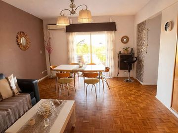Venta/ Depto. 4 Amb / Flores