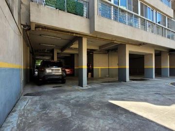 VENTA DPTO DUPLEX DE CATEGORIA 4 AMB EN FLORES