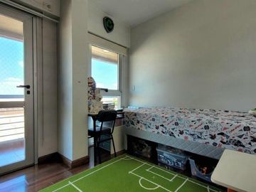 VENTA DPTO DUPLEX DE CATEGORIA 4 AMB EN FLORES