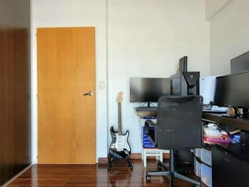 VENTA DPTO DUPLEX DE CATEGORIA 4 AMB EN FLORES