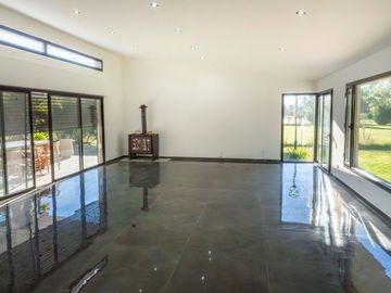 VENTA CASA 7 AMBIENTES LAS LOMADAS DE CARDALES