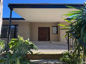 VENTA CASA 7 AMBIENTES LAS LOMADAS DE CARDALES