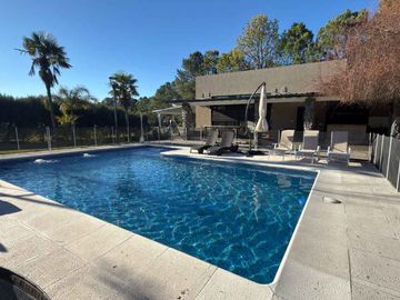 VENTA CASA 7 AMBIENTES LAS LOMADAS DE CARDALES
