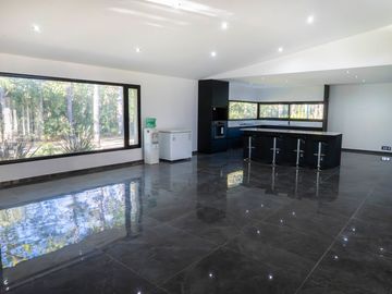 ALQUILER CASA 7 AMBIENTES LAS LOMADAS DE CARDALES