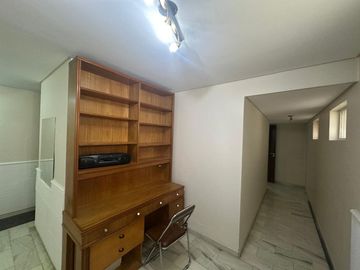 DEPTO 5 AMBIENTES EN VENTA EN FLORES BALCÓN FRENTE