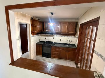 VENTA CASA 4 AMB CIUDAD EVITA PILETA APT CREDITO