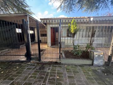 VENTA CASA 4 AMB CIUDAD EVITA PILETA APT CREDITO