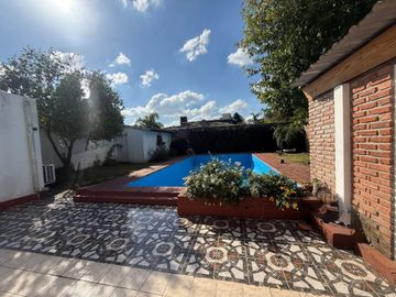 VENTA CASA 4 AMB CIUDAD EVITA PILETA APT CREDITO