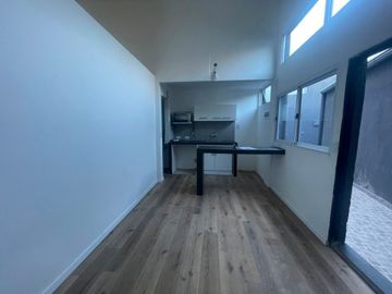 ALQUILER PH 2 AMBIENTES MATADEROS SIN EXPENSAS PB