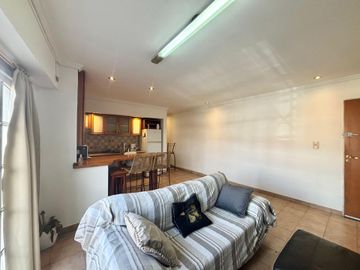 VENTA DEPTO 2 AMB + ESPACIO EXTRA Y BALCON LANUS O